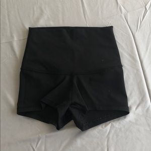 Black Lululemon spandex shorts